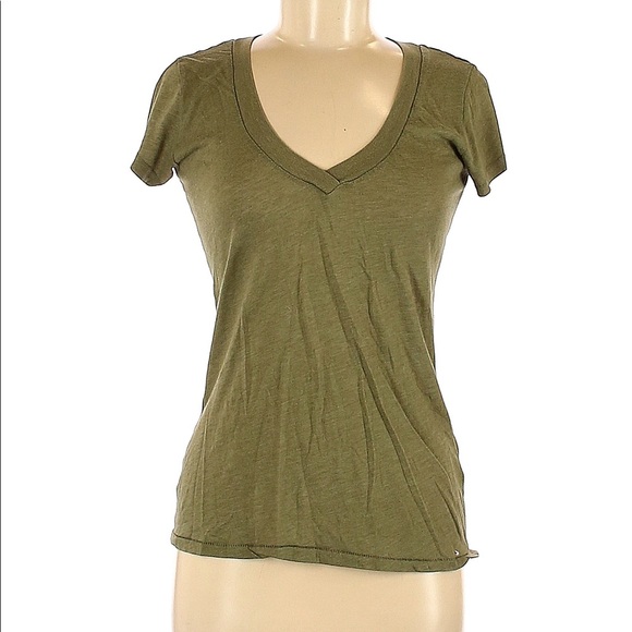 BDG Tops - BDG Basic Solid V Neck Tee